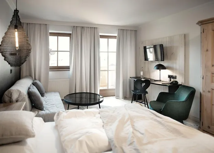 Berg-leben 格罗萨尔