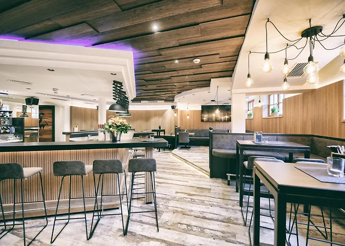 Berg-leben 4* 格罗萨尔