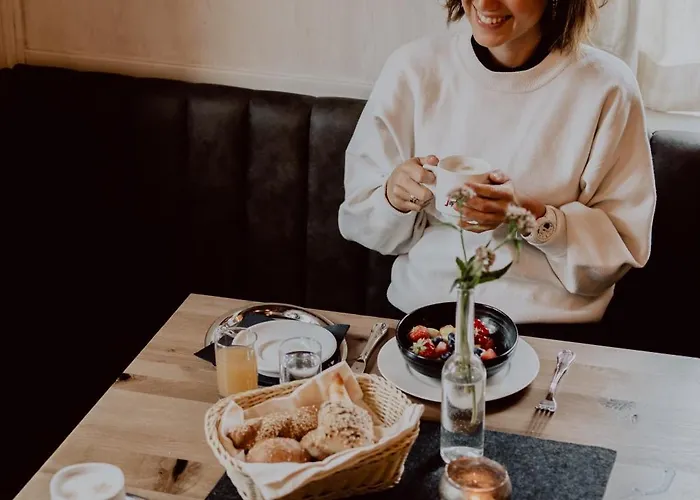 酒店 Berg-leben 4*