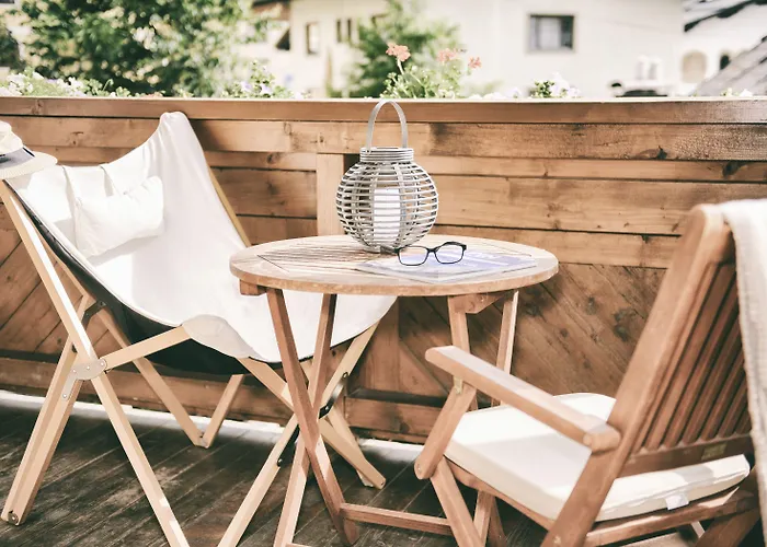 Berg-leben ホテル グロースアルル