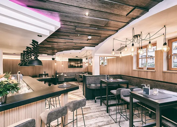 Berg-leben 酒店 格罗萨尔